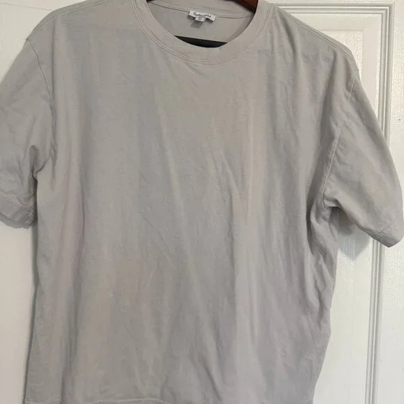 Splendid x Wild One All Gender Boxy Tee- Gray- Medium - Picture 2 of 7